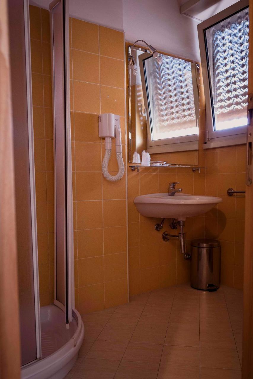 Casa Per Ferie Pio Viii Hotel
